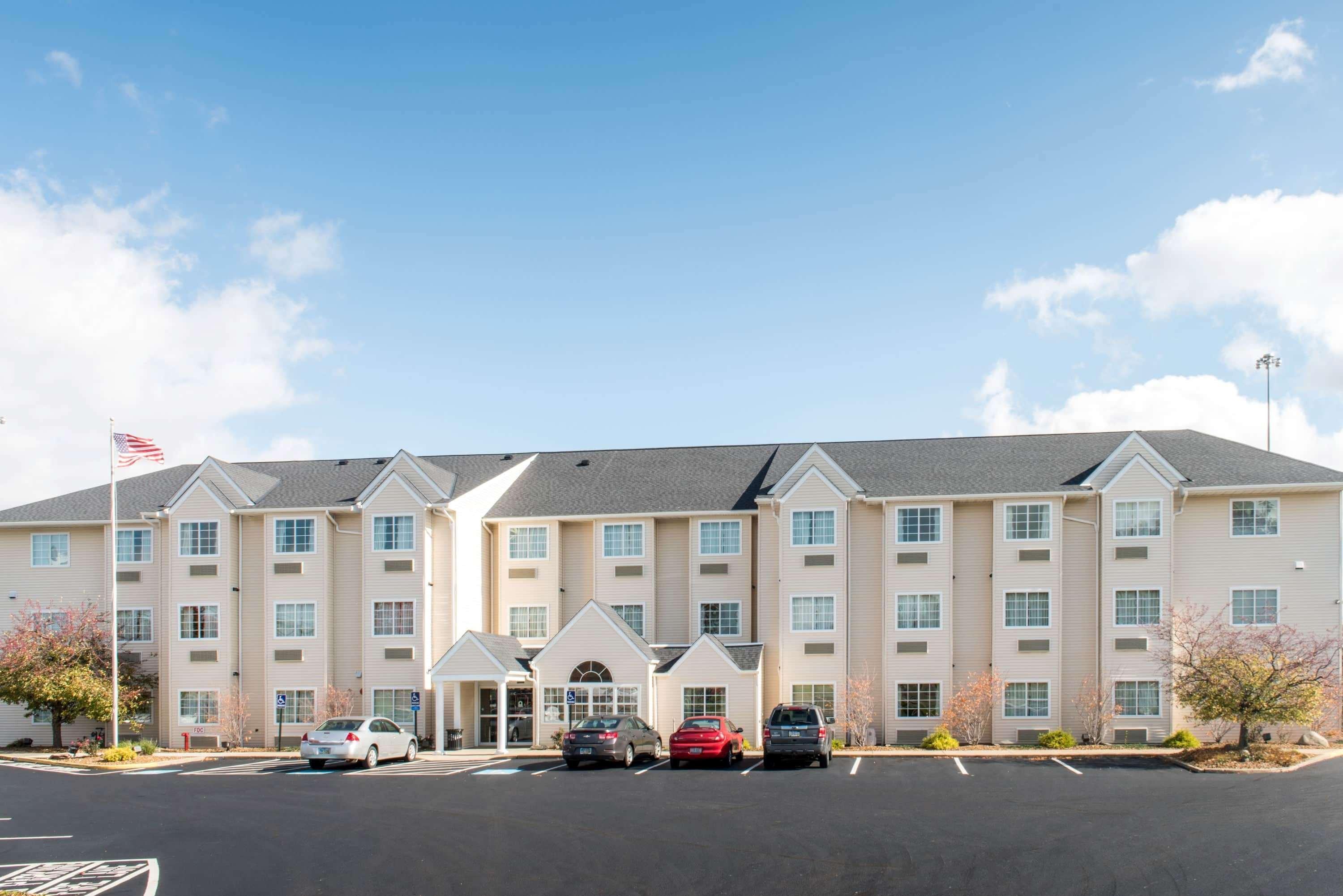 Microtel Inn&Suites North Canton Exterior foto