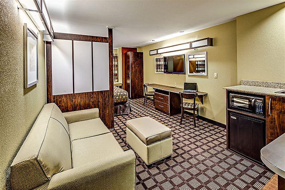 Microtel Inn&Suites North Canton Exterior foto